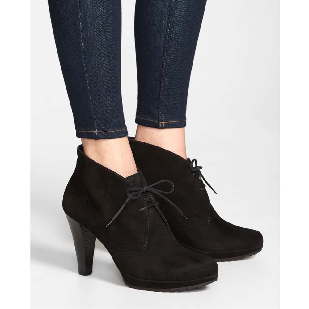 Paul Green ‘New York’ suede bootie